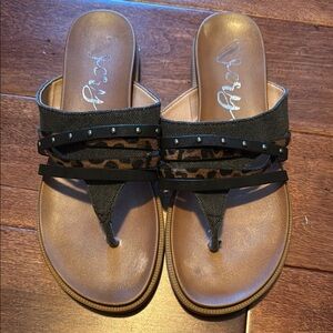 Very G Black and Brown Leopard Sandals